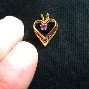 Small heart pendant